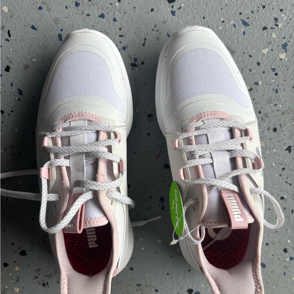 Puma Women's White and Light Pink Golf Shoes